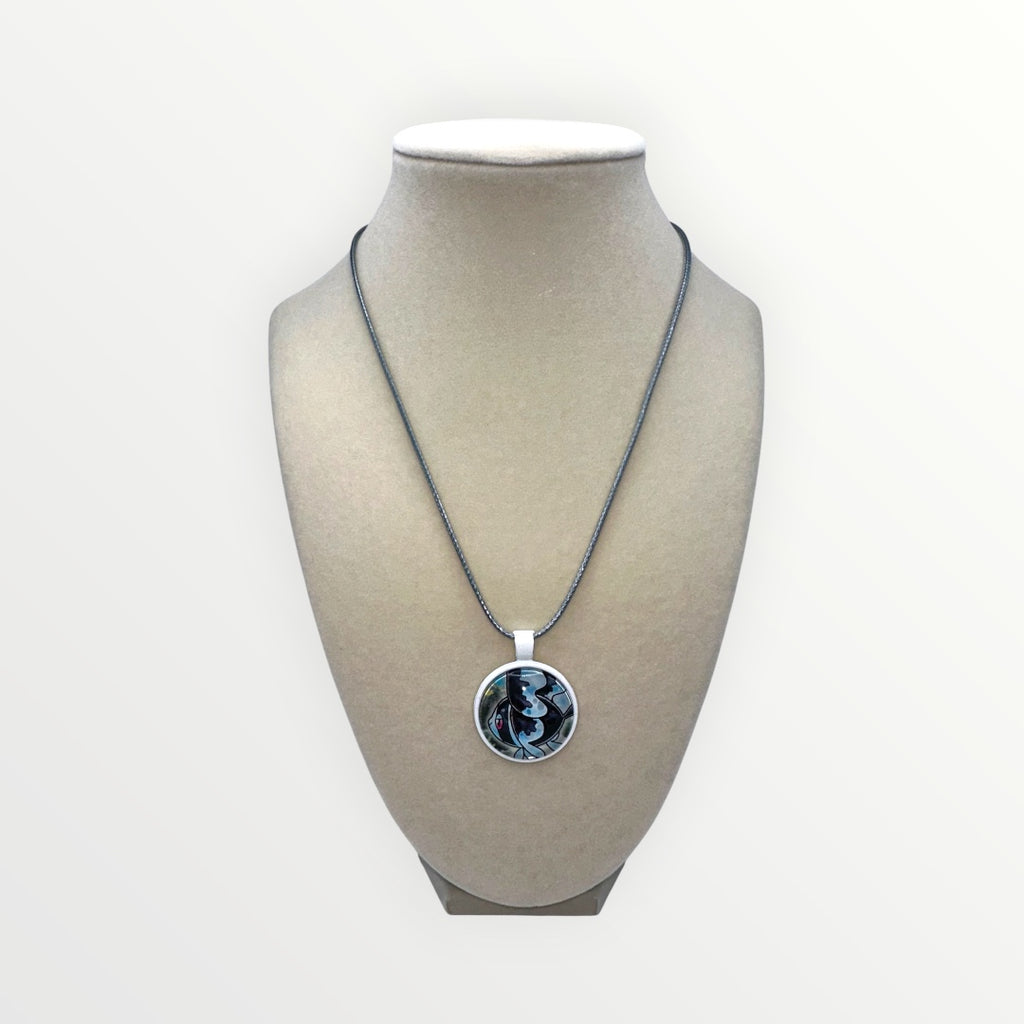 Lumineon Pokémon Card Necklace