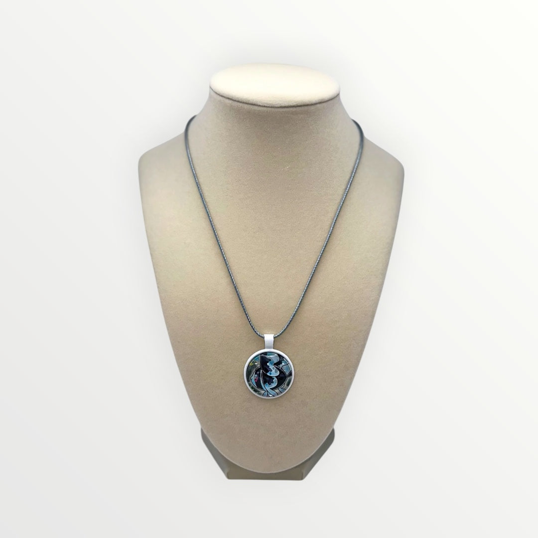 Lumineon Pokémon Card Necklace